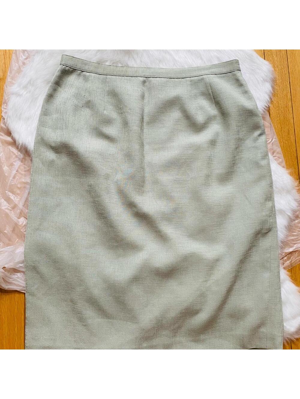 Light Green Women's Classic Pencil Skirt Size 14
